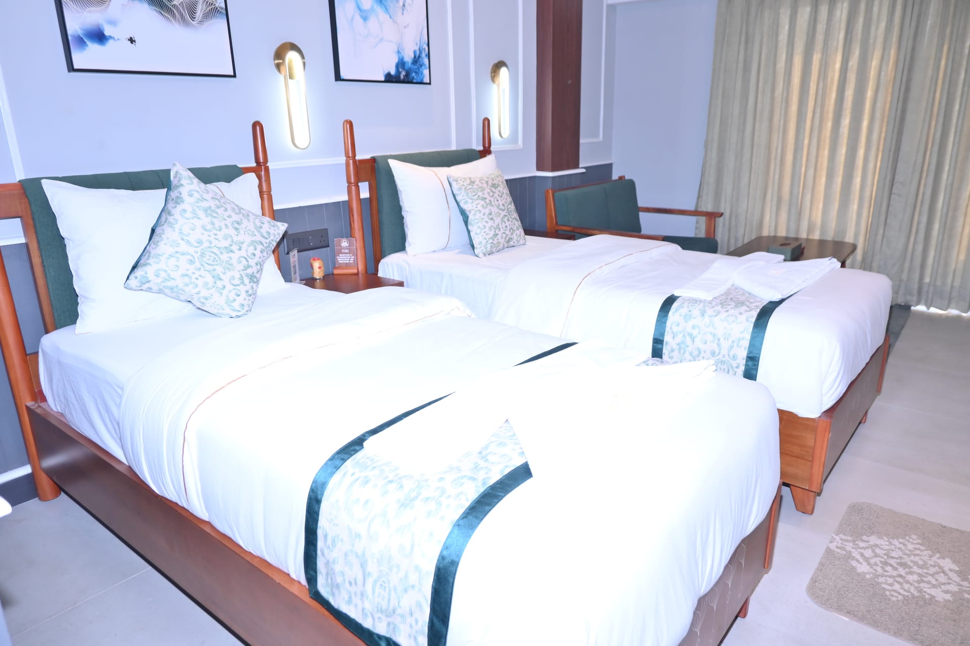 Platinum Twin Bed view 2